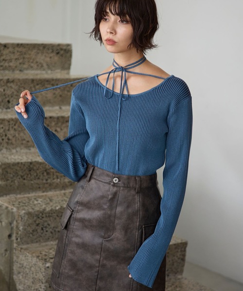 PAGEBOY（ページボーイ）の「チョーカーリブニットプルオーバー（ニット/セーター・レディース・ブラウン/ブラック/オフホワイト/ブルー・FREE）」の6枚目の写真