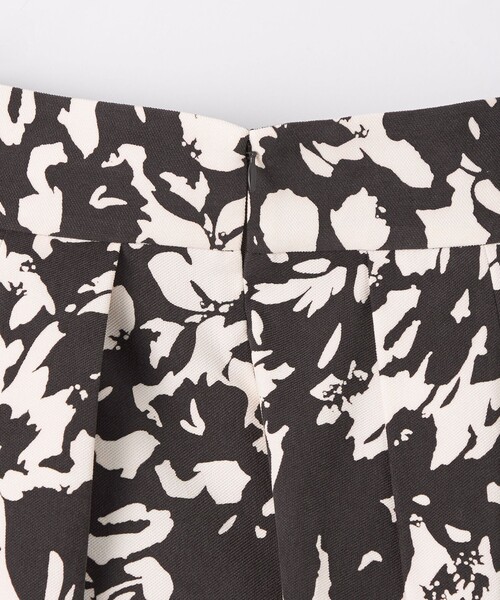 EMMEL REFINES（エメルリファインズ）の「＜EMMEL REFINES＞EM フラワープリント タックスカート（スカート・レディース・その他1/ダークブラウン・S/M）」の20枚目の写真