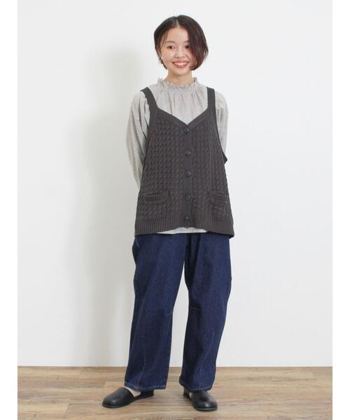 Samansa Mos2（サマンサ モスモス）の「麻タッチニットベスト（ベスト・レディース・チャコールグレー/カーキ/キナリ・F）」の4枚目の写真