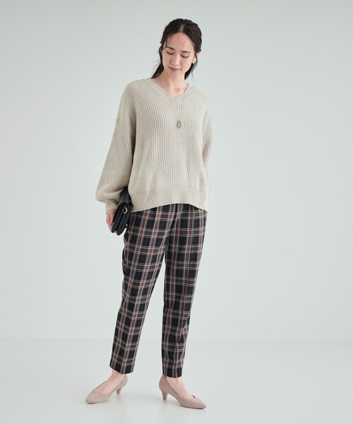 Cutie Blonde(キューティーブロンド)の「◆【S-LL/前後2WAY】大人のゆるさが魅力 ベロア風ラメモールニット(ニット/セーター・レディース・ベビーピンク/オリーブ/ネイビー/ナチュラル・04/03/02/01)」の9枚目の写真