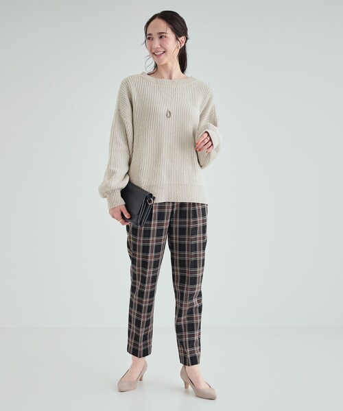 Cutie Blonde(キューティーブロンド)の「◆【S-LL/前後2WAY】大人のゆるさが魅力 ベロア風ラメモールニット(ニット/セーター・レディース・ベビーピンク/オリーブ/ネイビー/ナチュラル・04/03/02/01)」の10枚目の写真