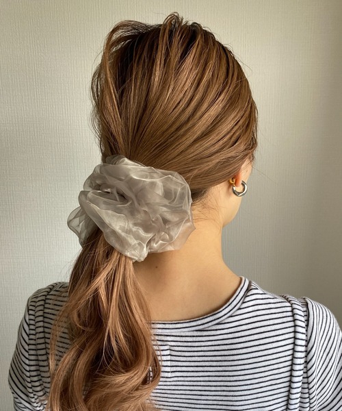 ciite'（シーテ）の「エアリービッグシュシュ（シュシュ・レディース・ベージュ/グレー/カーキ・FREE）」の5枚目の写真