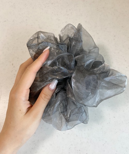 ciite'（シーテ）の「エアリービッグシュシュ（シュシュ・レディース・ベージュ/グレー/カーキ・FREE）」の10枚目の写真