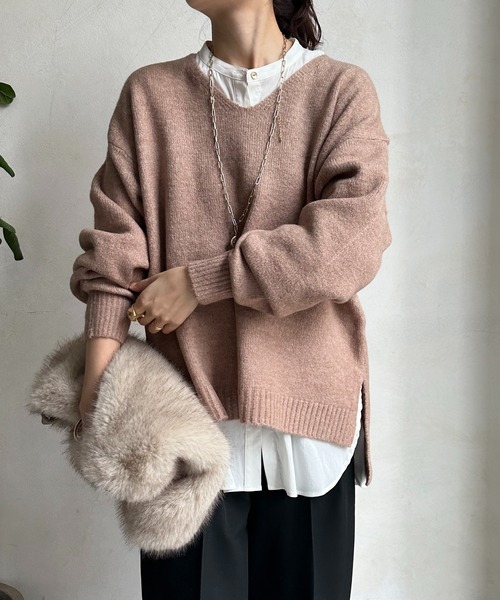DouDou（ドゥドゥ）の「【WEB限定】ヤクライクVネックプルオーバー（ニット/セーター・レディース・ライトグレー/ベージュ/ブルー/ブラック/アイボリー・FREE）」の19枚目の写真