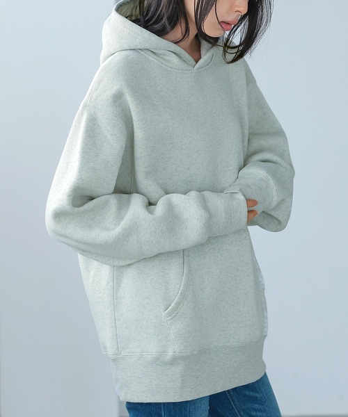 itto...（イット）の「HEAVY WEIGHT SWEAT 裏起毛BIGパーカー（パーカー・レディース・グリーン/オートミール/モカ/ブラック/チャコールグレー/杢グレー・M/L）」の5枚目の写真