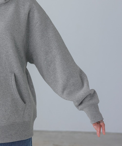 itto...（イット）の「HEAVY WEIGHT SWEAT 裏起毛BIGパーカー（パーカー・レディース・グリーン/オートミール/モカ/ブラック/チャコールグレー/杢グレー・M/L）」の10枚目の写真
