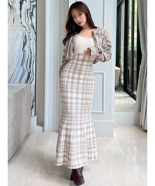 RESEXXY（リゼクシー）の「ショルダーオープンマーメイドニット