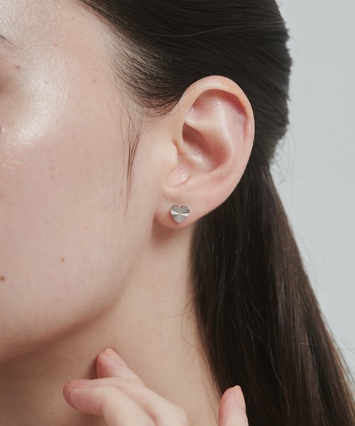 ciite' surgical stainless(シーテサージカルステンレス)の「【 金属アレルギー対応 】 2set pierce / ピアス3セット サージカルステンレス (両耳用)(ピアス(両耳用)・レディース・シルバー/ゴールド・FREE)」の2枚目の写真