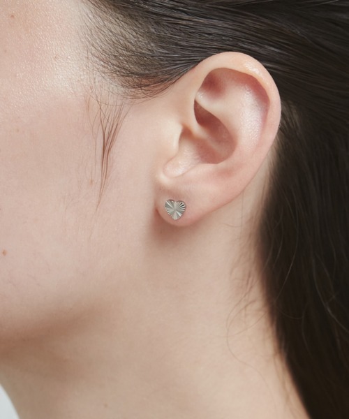ciite' surgical stainless(シーテサージカルステンレス)の「【 金属アレルギー対応 】 2set pierce / ピアス3セット サージカルステンレス (両耳用)(ピアス(両耳用)・レディース・シルバー/ゴールド・FREE)」の9枚目の写真