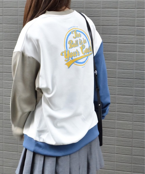 spiritoso(スピリトーゾ)の「バックサークルレトロプリントトレーナー(Tシャツ/カットソー・レディース・ブルー/ホワイト系その他/ベージュ・FREE)」の7枚目の写真