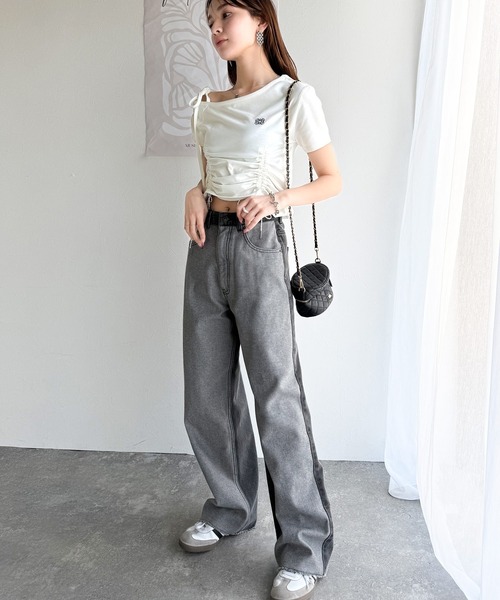 mily bilet(ミウィビレット)の「【mily bilet】自分らしさが光る。ワンショルダー胸刺繍肩リボンドロストカットソー(Tシャツ/カットソー・レディース・アイボリー/ブラック/ホワイト×ブラック/杢グレー/ブラック系その他・SMALL/MEDIUM/LARGE/X-LARGE)」の20枚目の写真