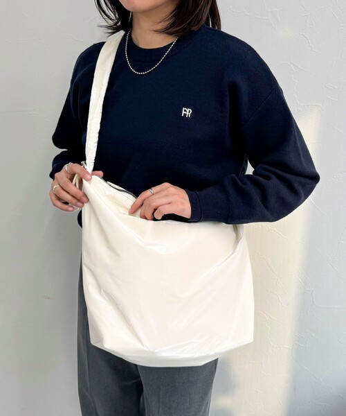 fredy emue（フレディエミュ）の「シャインクロスドロストショルダーバッグ（ショルダーバッグ・レディース・キナリ/ブラック・FREE）」の3枚目の写真