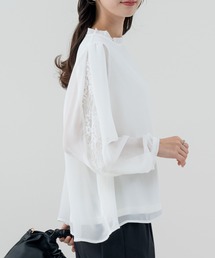 【ANNA LUNA】オケージョン にも使える◎袖のスリットからのぞく レース がポイントの 上品ブラウス!