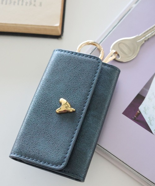 LAKOLE（ラコレ）の「ハートスタッズキーケース / 286262（キーケース/キーアクセサリー・レディース・その他2/ブルー・FREE）」の2枚目の写真