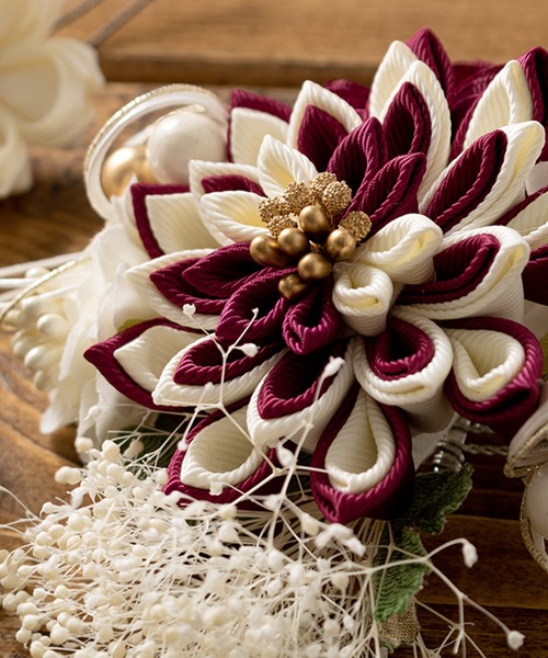 SOUBIEN（ソウビエン）の「つまみ細工　flower髪飾り3点セット（和装小物・レディース・ネイビー系/グリーン系/ホワイト系/パープル系・FREE）」の11枚目の写真