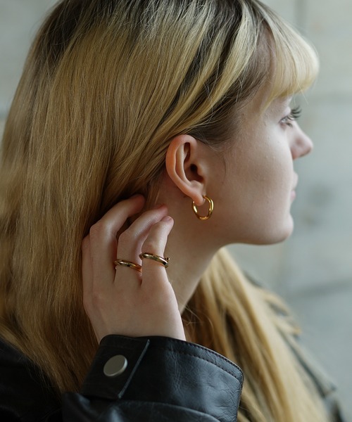 【新品未使用】minami jewelry フープピアス　GOLD 楽天市場】P166 ピアス フープ キャッチレス ツイスト silver925
