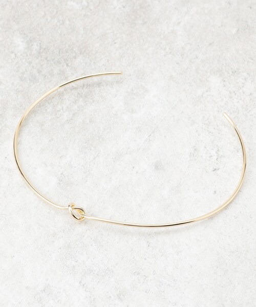 OPAQUE.CLIP(オペークドットクリップ)の「ねじりメタルチョーカー(ネックレス・レディース・ゴールド/シルバー・00)」の4枚目の写真