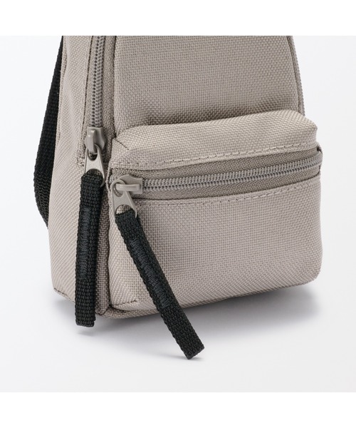 無印良品（ムジルシリョウヒン）の「ミニ　撥水リュックサック（コインケース・レディース・ダークベージュ/ライトグリーン/ブラック・FREE）」の18枚目の写真