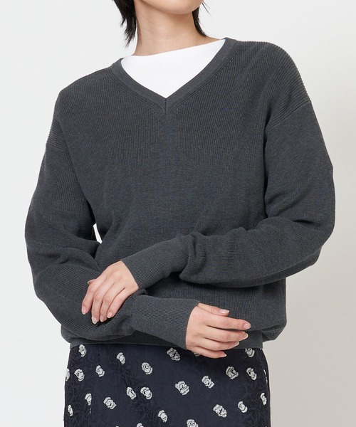 THE SHINZONE（ザ　シンゾーン）の「HIGH TWISTED COTTON KNIT PULLOVER ハイ ツイスト コットン ニット プルオーバー（ニット/セーター・レディース・ネイビー/ホワイト/レッド/グレー・FREE）」の3枚目の写真