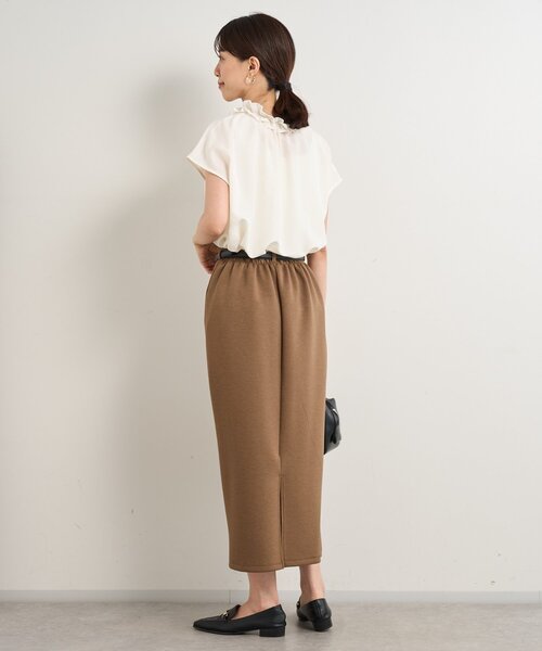 un dix cors（アンディコール）の「《Iラインの美シルエット》バックスリットダンボールナロースカート（スカート・レディース・モカ/ブラック/グレイッシュベージュ・FREE/S）」の12枚目の写真