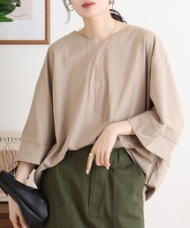 Vネック7分袖ドルマンTシャツ