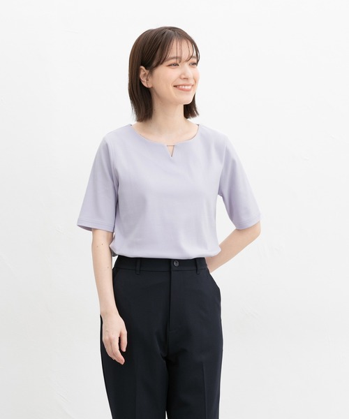 Honeys(ハニーズ)の「【UVカット】メタルパーツ付トップス(Tシャツ/カットソー・レディース・ホワイト/ライトグレー/ラベンダー/ブラック・L/LL/M/S)」の19枚目の写真