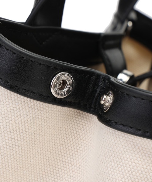 MERCURYDUO（マーキュリーデュオ）の「【MERCURYDUO/マーキュリーデュオ】カードケース付 軽量キャンバスロゴ 2WAYトートバッグ（トートバッグ・レディース・ブラック系/アイボリー系・FREE）」の8枚目の写真