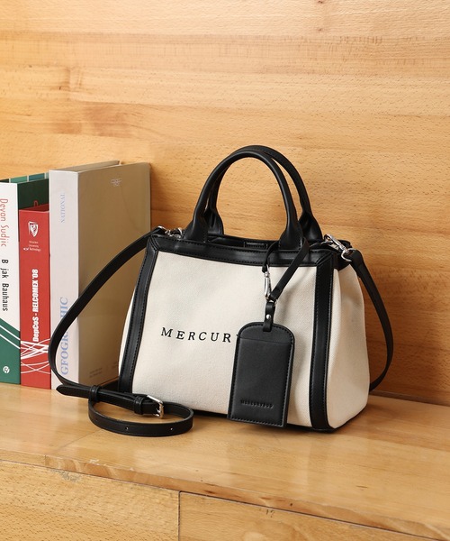 MERCURYDUO（マーキュリーデュオ）の「【MERCURYDUO/マーキュリーデュオ】カードケース付 軽量キャンバスロゴ 2WAYトートバッグ（トートバッグ・レディース・ブラック系/アイボリー系・FREE）」の21枚目の写真