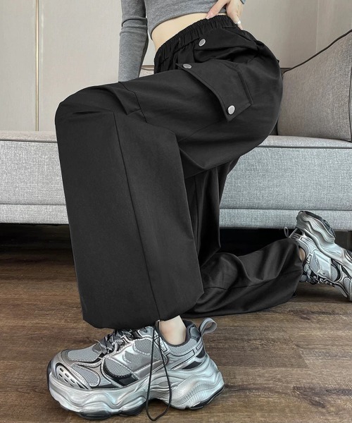 Miniministore(ミニミニストア)の「カーゴパンツ レディースストレートパンツ(カーゴパンツ・レディース・ブラック/ホワイト/ベージュ/ダークグレー/ライトブルー・FREE)」の16枚目の写真
