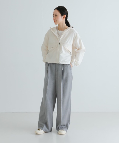 THE NORTH FACE(ザノースフェイス)の「THE NORTH FACE Short Compact Jacket(ナイロンジャケット・レディース・カーキ/ブラック/オフホワイト・MEDIUM)」の10枚目の写真