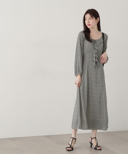 EDIT COLOGNE(エディットコロン)の「《EDIT COLOGNE》ラッフルワンピース(ワンピース・レディース・ホワイト系その他/ブラック・MEDIUM/SMALL)」の10枚目の写真