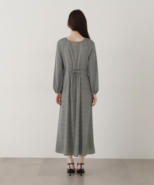 EDIT COLOGNE(エディットコロン)の「《EDIT COLOGNE》ラッフルワンピース(ワンピース・レディース・ホワイト系その他/ブラック・MEDIUM/SMALL)」の13枚目の写真