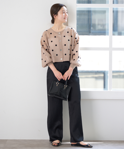 IENA（イエナ）の「FILMY ドット カーディガン（カーディガン/ボレロ・レディース・ベージュ/ネイビー/ダークブルー・FREE）」の14枚目の写真