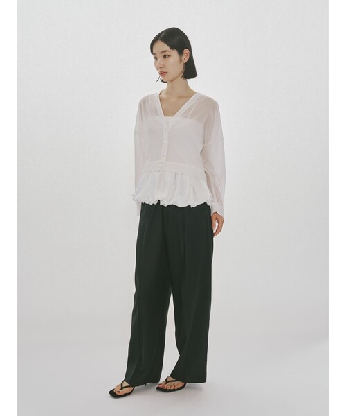MIDIUMISOLID(ミディウミソリッド)の「MIDIUMISOLID for Ladies シアーボイルVネックカーディガン(カーディガン/ボレロ・レディース・ライトグレー/カーキ/ブラック/オフホワイト・FREE)」の14枚目の写真