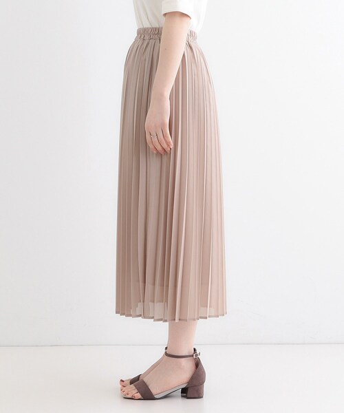 Cutie Blonde(キューティーブロンド)の「【S-LL】カジュアルにもきれいめにも 光沢シフォン プリーツスカート(スカート・レディース・チャコールグレー/ブラック/ベージュ・04/02/01/03)」の17枚目の写真