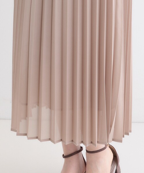 Cutie Blonde(キューティーブロンド)の「【S-LL】カジュアルにもきれいめにも 光沢シフォン プリーツスカート(スカート・レディース・チャコールグレー/ブラック/ベージュ・04/02/01/03)」の20枚目の写真