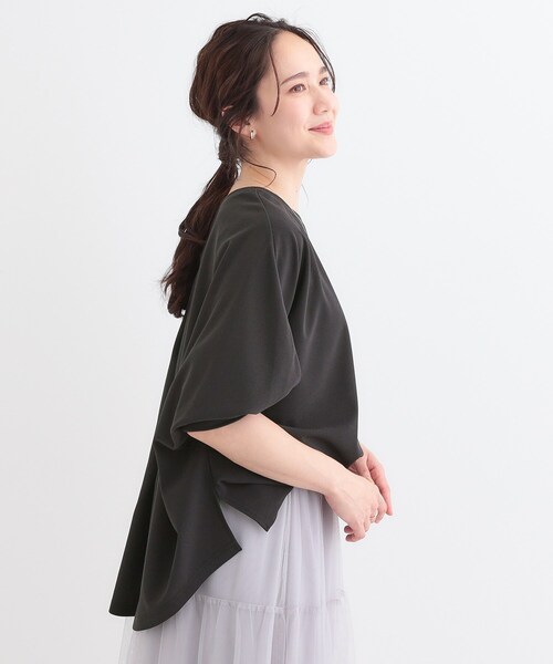 SHOO・LA・RUE(シューラルー)の「【洗える/S-LL】体型カバーにも ゆるりと着られる ドルマントップス(Tシャツ/カットソー・レディース・ホワイト/グレー/チャコールグレー/ライトブルー・01/02/03/04)」の10枚目の写真