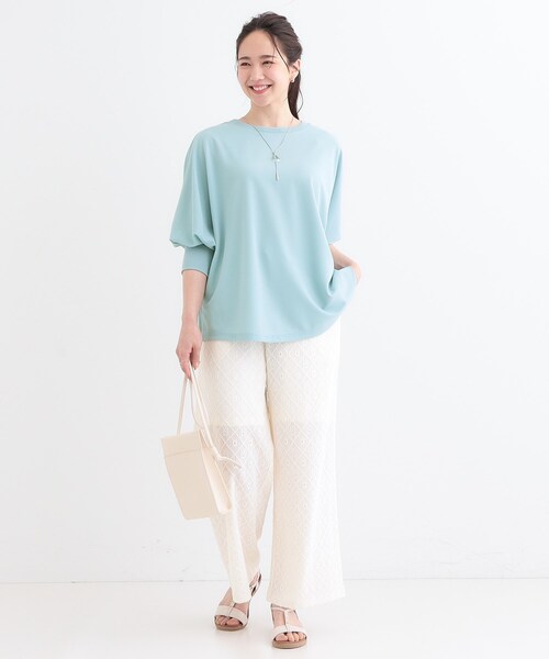 SHOO・LA・RUE(シューラルー)の「【洗える/S-LL】体型カバーにも ゆるりと着られる ドルマントップス(Tシャツ/カットソー・レディース・ホワイト/グレー/チャコールグレー/ライトブルー・01/02/03/04)」の15枚目の写真