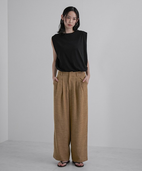 feepur(フェピュール)の「スラブ調ショルダータックタンクトップ(タンクトップ・レディース・ブラック/オフホワイト/オートミール/ネイビー/レッド・MEDIUM)」の12枚目の写真