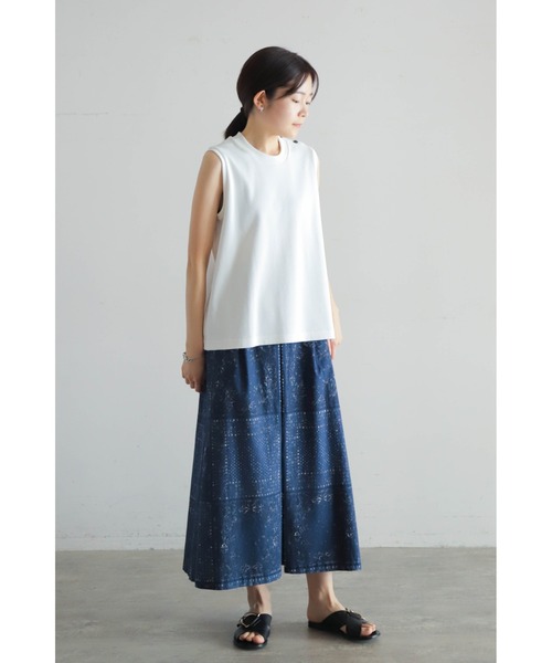 Blanc Bleu Minuit（ブランブルーミニュイ）の「コットンフライス　肩釦タンクトップ（Tシャツ/カットソー・レディース・ホワイト/ブラック・FREE）」の4枚目の写真