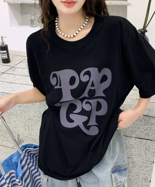 SHEENA(シーナ)の「BIGロゴプリントオーバーサイズTシャツ(Tシャツ/カットソー・レディース・ホワイト/ブラック・M)」の2枚目の写真