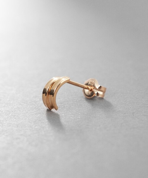 COCOSHNIK ONKITSCH(ココシュニックオンキッチュ)の「K10ダブルアーチピアス(ピアス(両耳用)・レディース・その他1・00)」の3枚目の写真