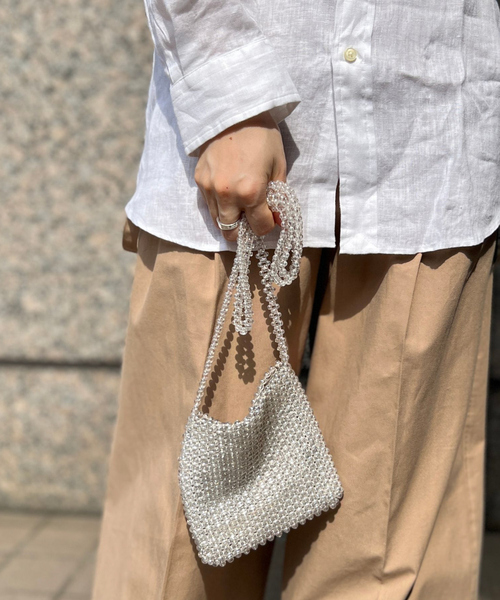 The Bagmati（ザバグマティ）の「【The Bagmati/ザ バグマティ】ビーズスモールポーチショルダーバッグ（ショルダーバッグ・レディース・シルバー/ブラック・フリー）」の3枚目の写真