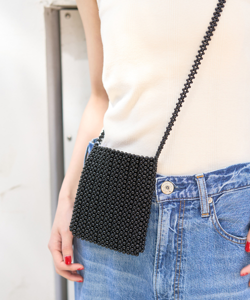 The Bagmati（ザバグマティ）の「【The Bagmati/ザ バグマティ】ビーズスモールポーチショルダーバッグ（ショルダーバッグ・レディース・シルバー/ブラック・フリー）」の13枚目の写真