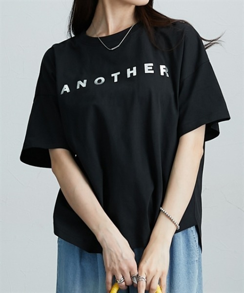 nissen(ニッセン)の「袖ロールアップ半袖Tシャツ(Tシャツ/カットソー・レディース・オフホワイト/ブラック/ブルー/チャコール/ブラック系1/グレー系1/オリーブ/ホワイト系1・L/M)」の5枚目の写真