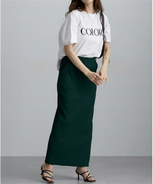 nissen(ニッセン)の「袖ロールアップ半袖Tシャツ(Tシャツ/カットソー・レディース・オフホワイト/ブラック/ブルー/チャコール/ブラック系1/グレー系1/オリーブ/ホワイト系1・L/M)」の13枚目の写真