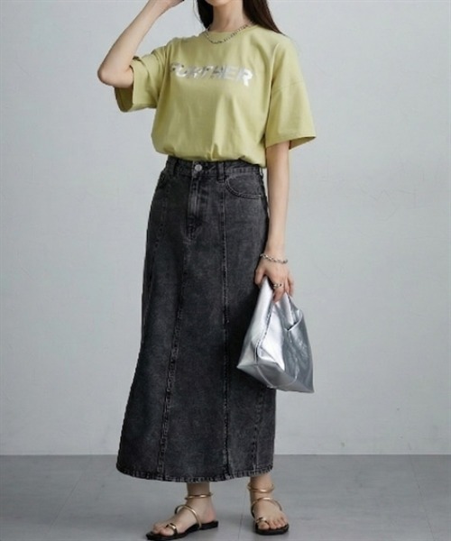 nissen(ニッセン)の「袖ロールアップ半袖Tシャツ(Tシャツ/カットソー・レディース・オフホワイト/ブラック/ブルー/チャコール/ブラック系1/グレー系1/オリーブ/ホワイト系1・L/M)」の10枚目の写真