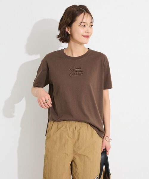 CRAFT STANDARD BOUTIQUE(クラフトスタンダードブティック)の「ロゴ刺繍TEE(Tシャツ/カットソー・レディース・ブラウン/アイボリー/ブラック・FREE)」の22枚目の写真