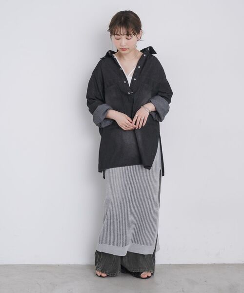 kivi(キヴィ)の「Denim pullover(シャツ/ブラウス・レディース・ブラック/ブルー・FREE)」の13枚目の写真
