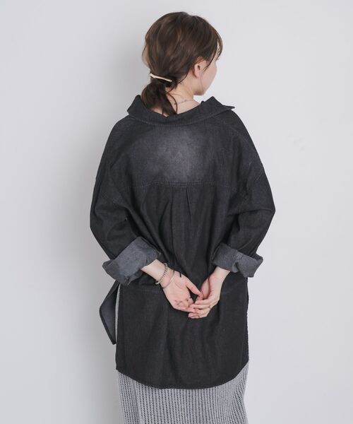 kivi(キヴィ)の「Denim pullover(シャツ/ブラウス・レディース・ブラック/ブルー・FREE)」の7枚目の写真